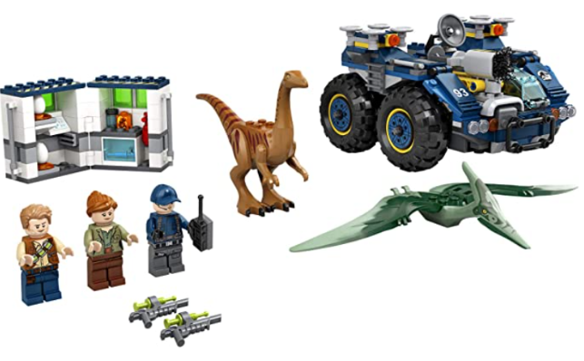 LEGO Jurassic World Gallimimus and Pteranodon Breakout 75940, Dinosaur Building Kit for Kids